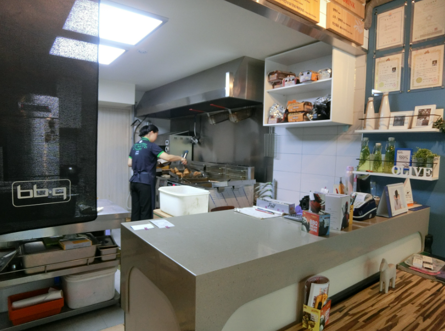 <광진구> 극 소자본창업 BBQ치킨 월6,600매출 양도양수