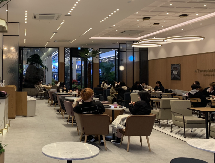 <강동구> 역세권 투썸플레이스창업 풀오토 초대형 매물